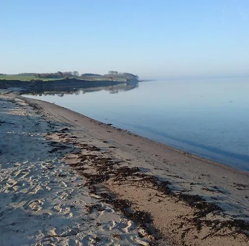 B&B Strandhuset Bed and Breakfast Tranekær